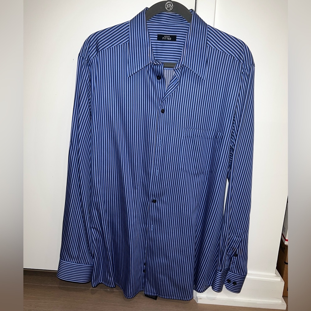 Mens Alfani Button down shirt